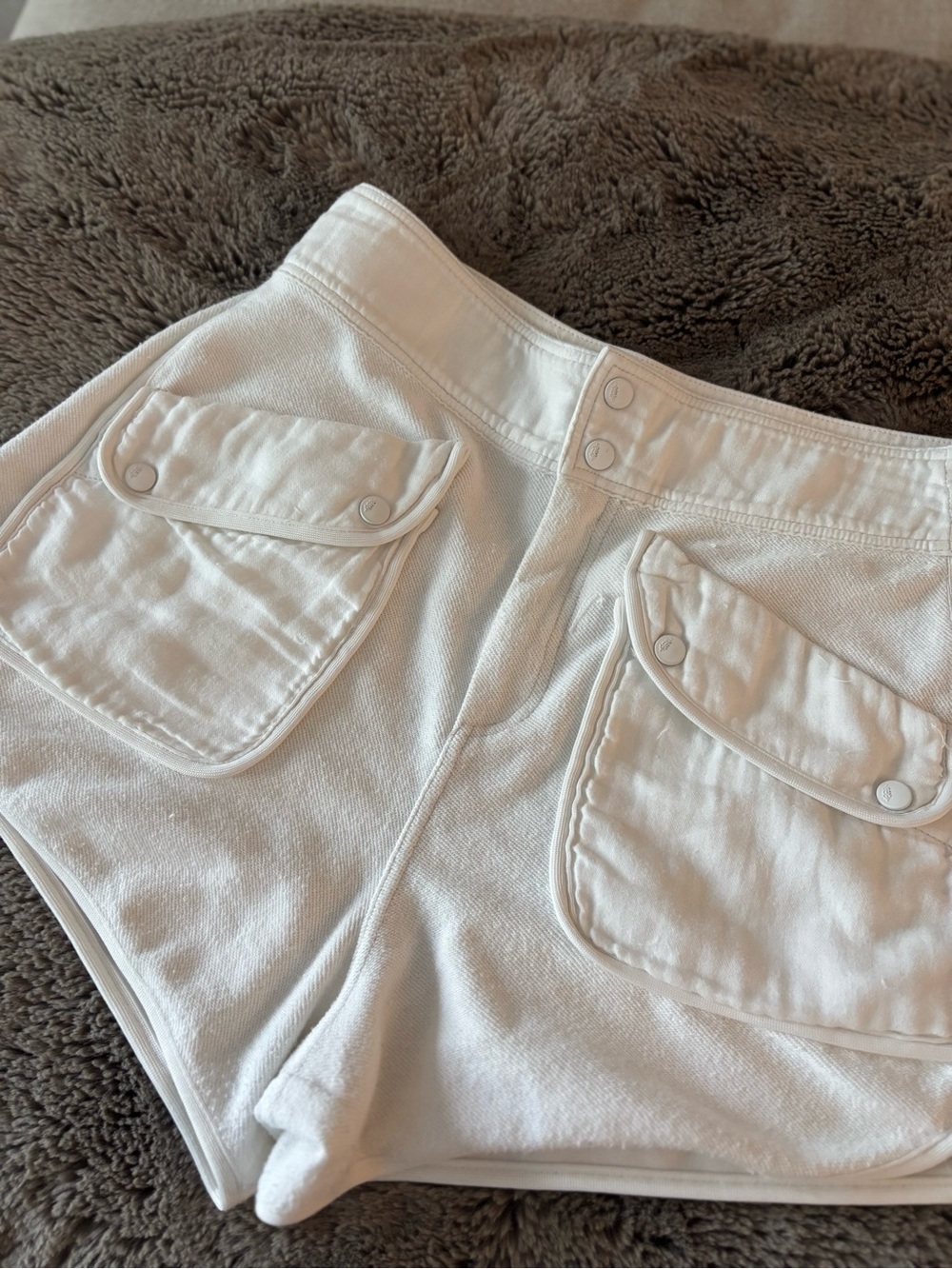 Free People White Timko Shorts - Picture 4 of 8